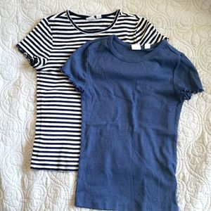 Pair of GAP kids tees